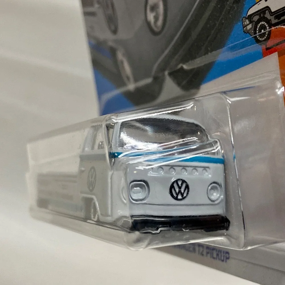 Hot Wheels Volkswagen T2 Pickup Grey‎ 42/250 HW Hot Trucks 1/10